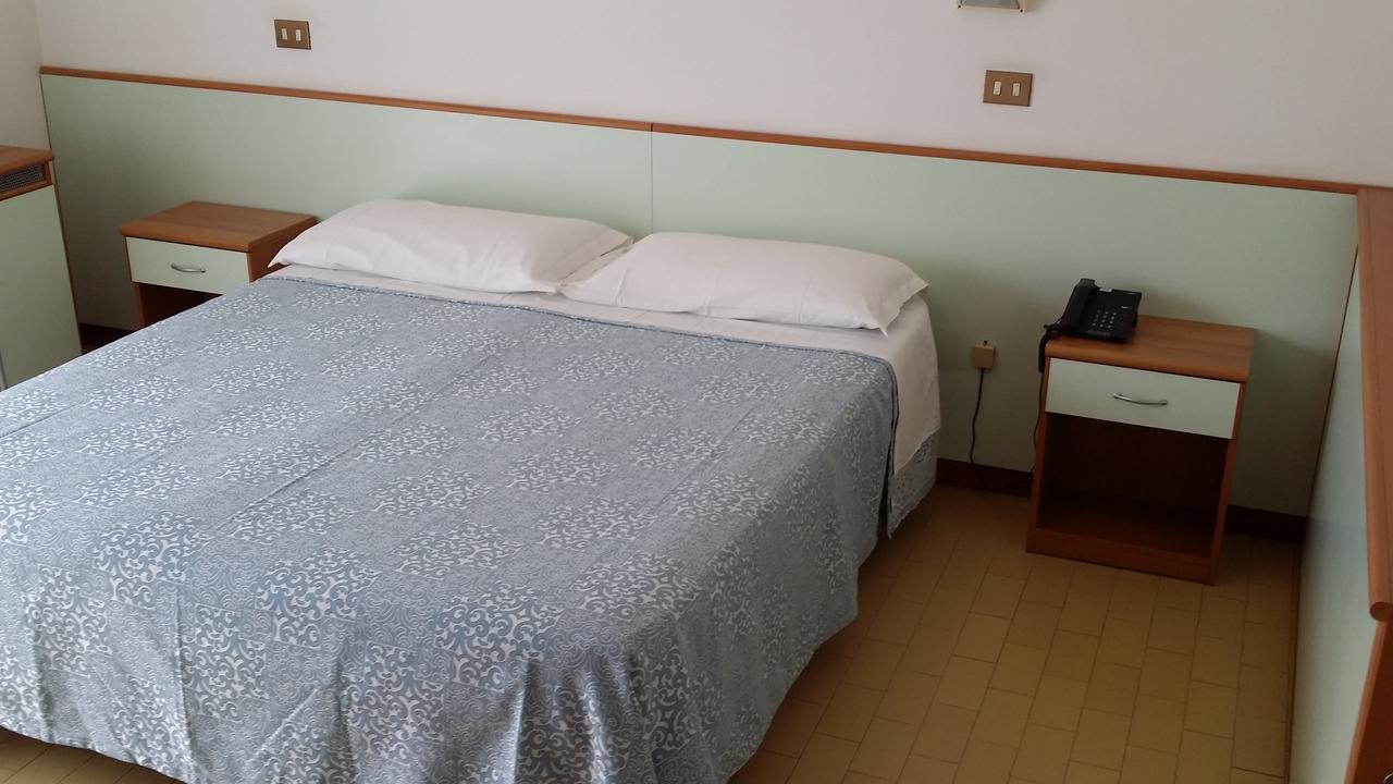 Hotel La Falena Τσέρβια Εξωτερικό φωτογραφία